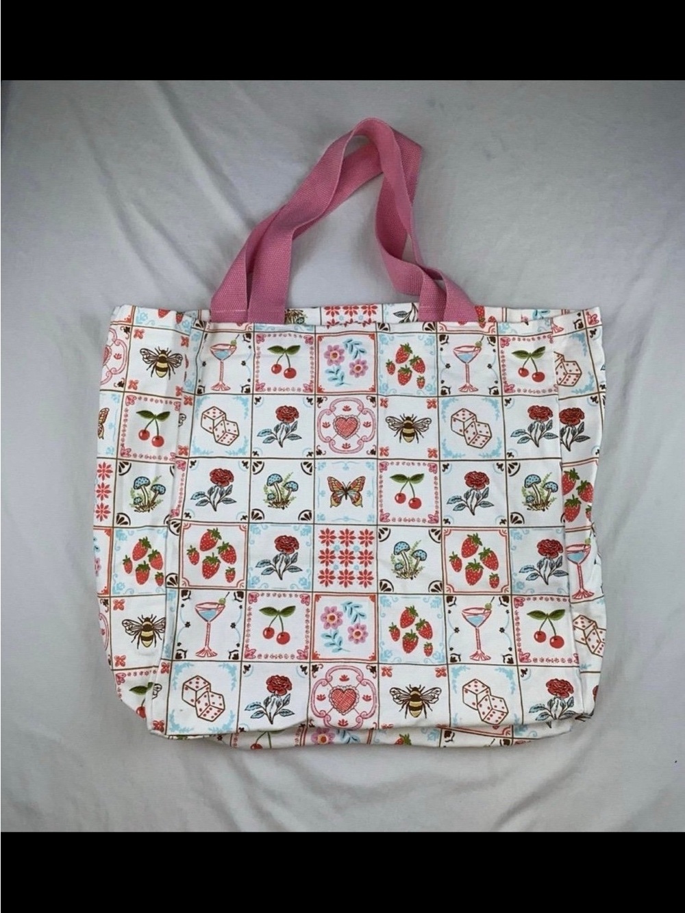 NEW Tote